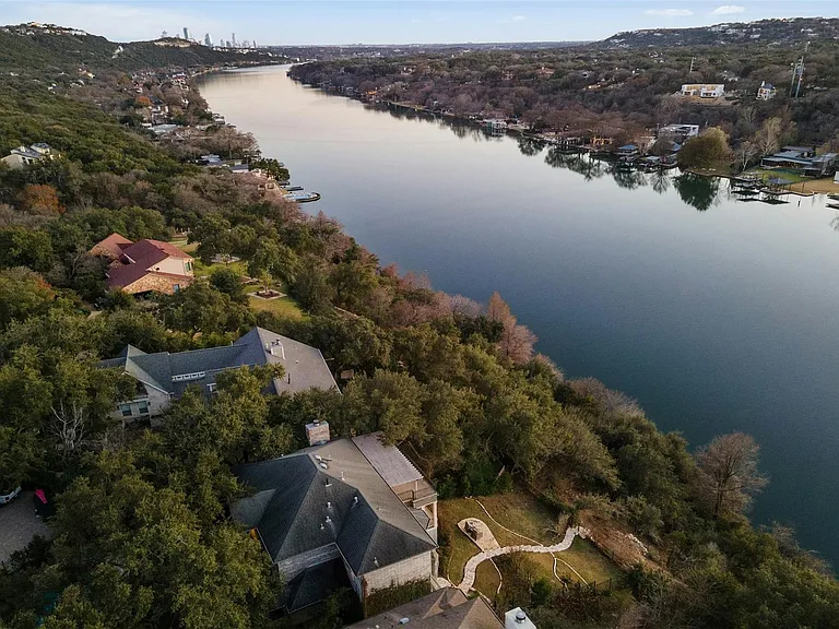 5606 Craggy Point — Photo 35