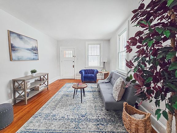 2nd image of 2048 W Galbraith Rd