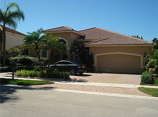 1st image of 2571 Jardin Ct
