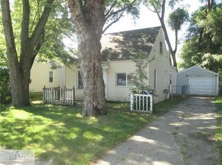 626 Fenton St, Lansing, MI 48910