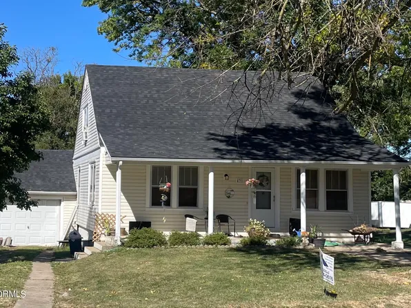 431 E Morgan St, Tipton, MO 65081