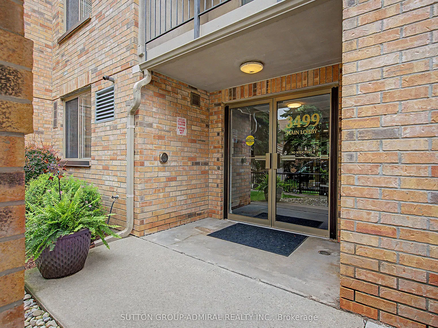 1 bed, $2,200 — Photo 2