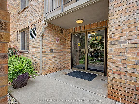 2nd image of 3499 Upper Middle Rd #311