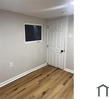 229 N Curley St — Photo 8
