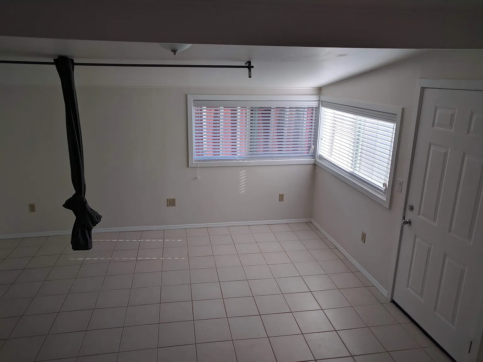 2 bed, 1213 sqft, $1,600 — Photo 3