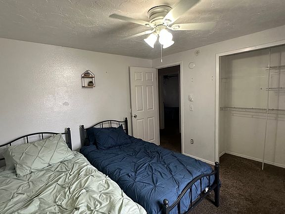 3rd image of 606 Angela Dr