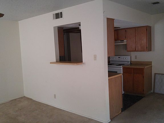 3rd image of 9202 Kempler Dr #A