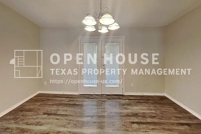 4212 Driscoll Dr — Photo 8