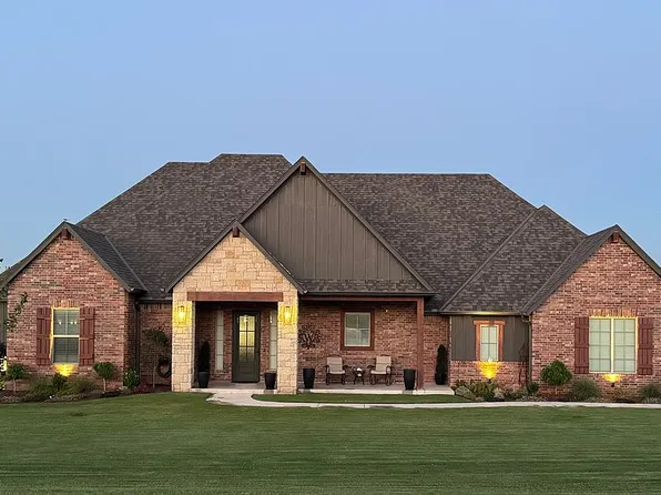 1236 Dorsi Ct, Newcastle, OK 73065