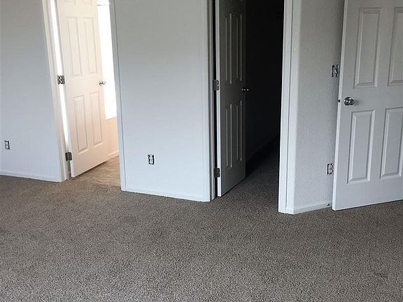 5th image of 235 Daytona Dr