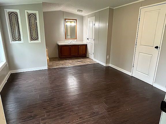 4th image of 7000 W Alfred Ln
