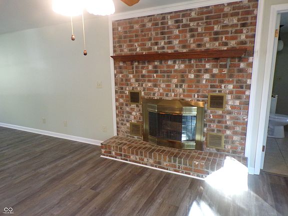 5th image of 2731 W Westchester Dr