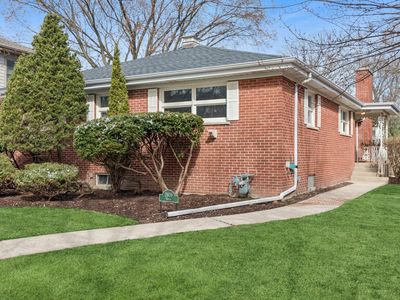 2609 Noyes St, Evanston, IL, 60201