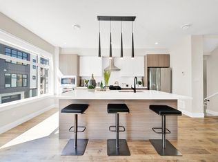 177 175a St #11, Surrey, BC V3Z9T7