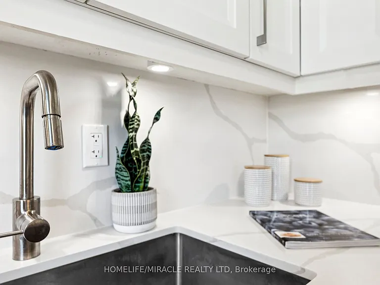 1312 Cherrydown Dr — Photo 23
