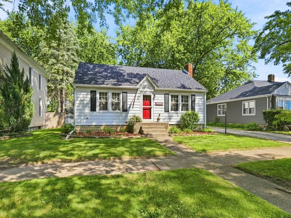 748 E Jackson St, Morris, IL 60450