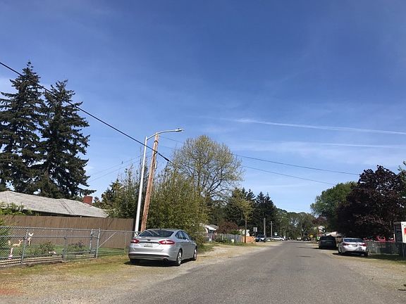 5th image of 1633 121st St S
