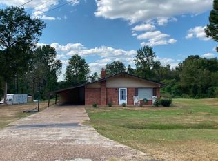 10301 Road 553, Philadelphia, MS 39350