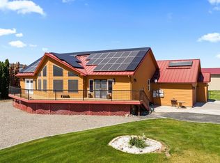 15 Jackie Ct, Burbank, WA 99323