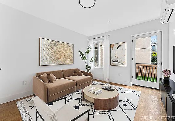 2nd image of 61 Clarkson Ave