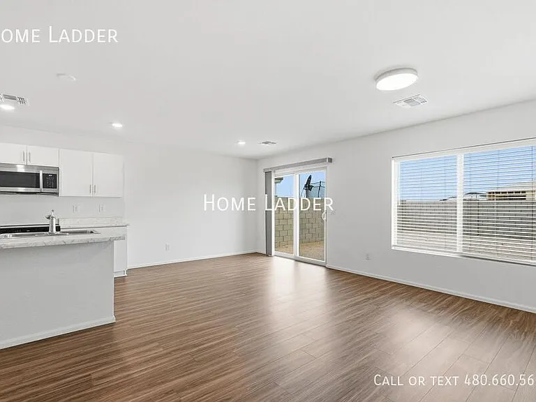 1360 W Inca Dr — Photo 6