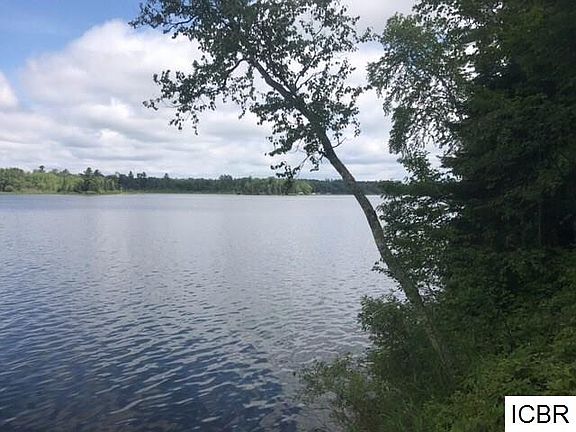 3rd image of 4869 Girl Lake Trail Ne