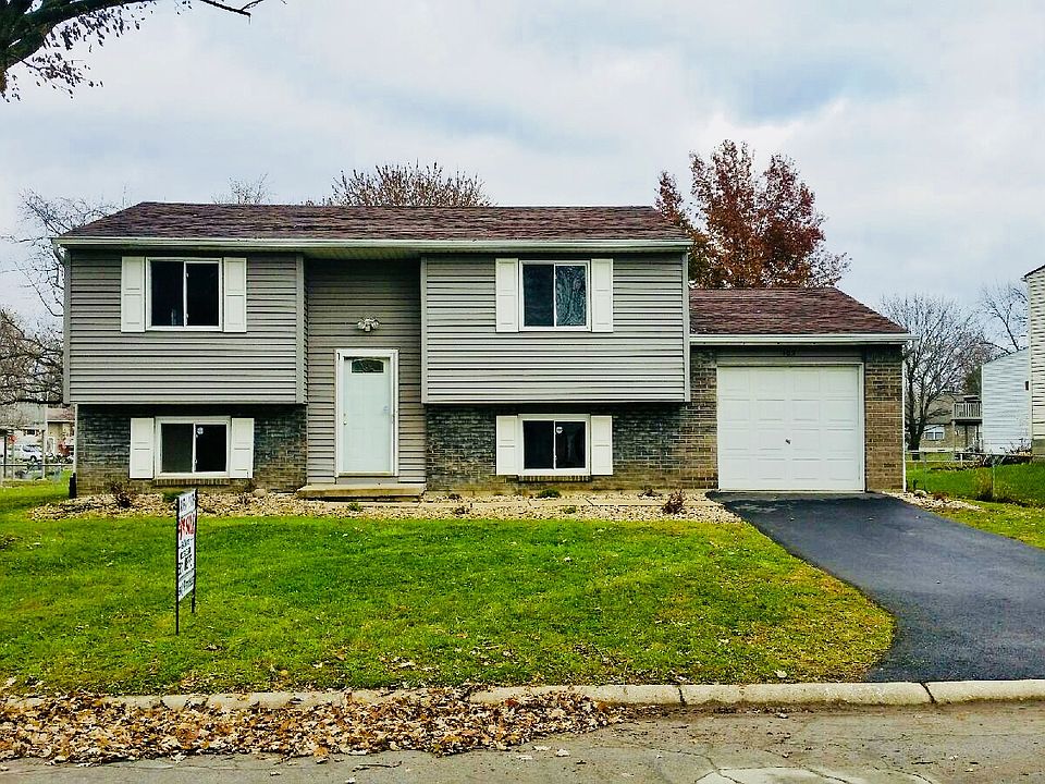 1st image of 103 Waldwick Farm Cir