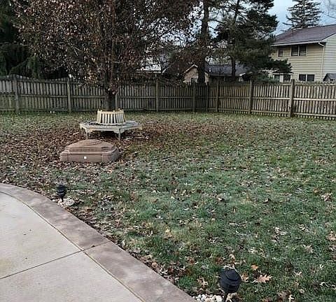 3rd image of 2517 Hilltop Dr