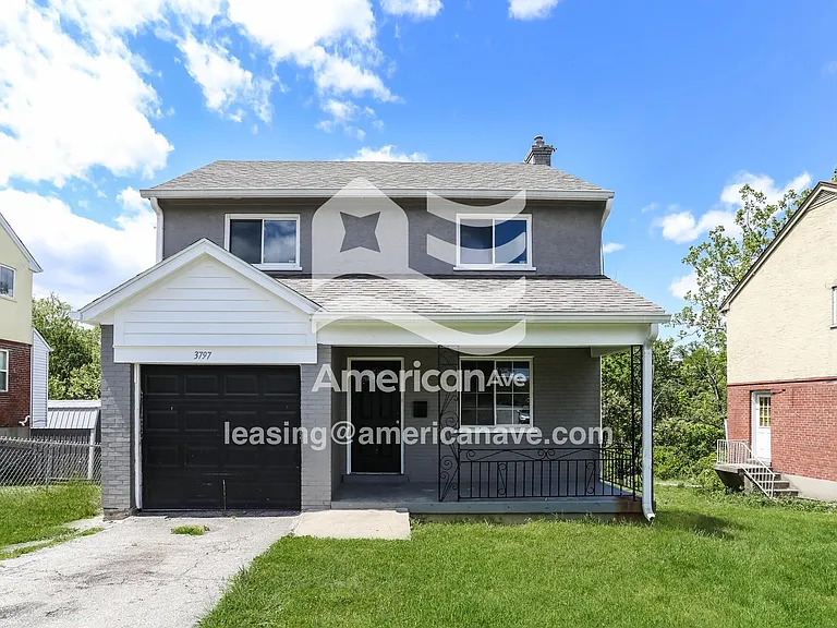 619606_001_front_view_1.jpg