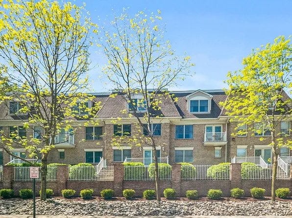 Carriage House, 43 Ford Ave Unit 14, Morristown, NJ 07960