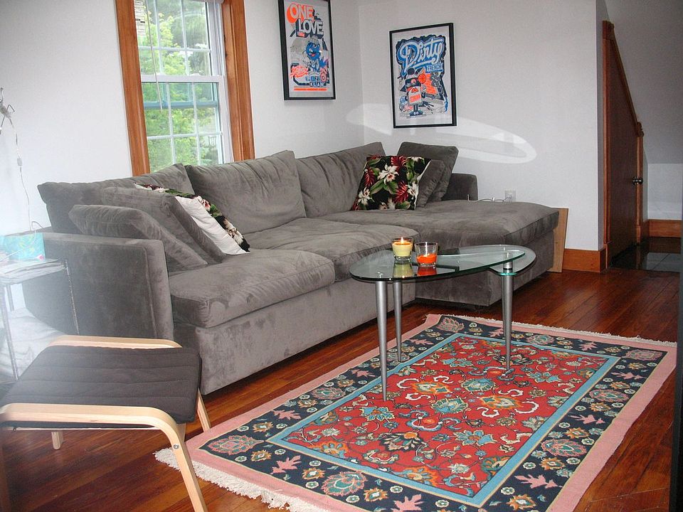 1st image of 32 Holyoke Rd #3