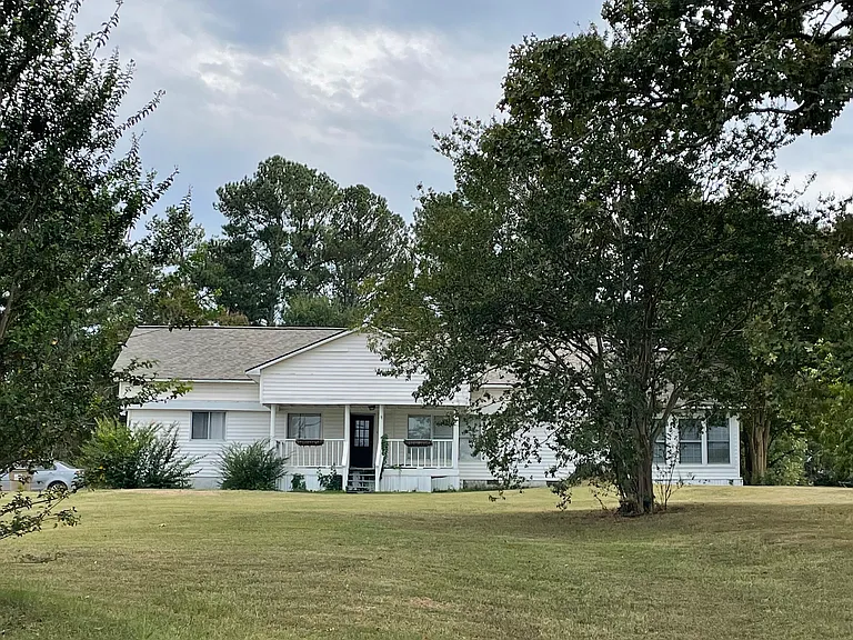 5799 Thompsons Mill Rd — Photo 2