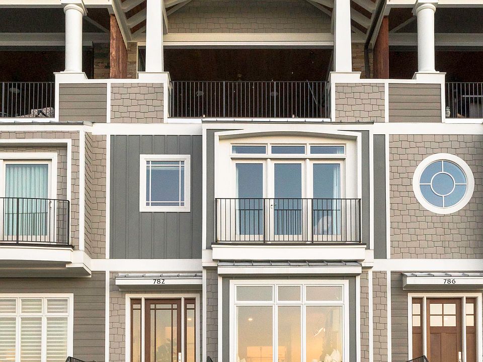 1st image of 730 Latitude Cir