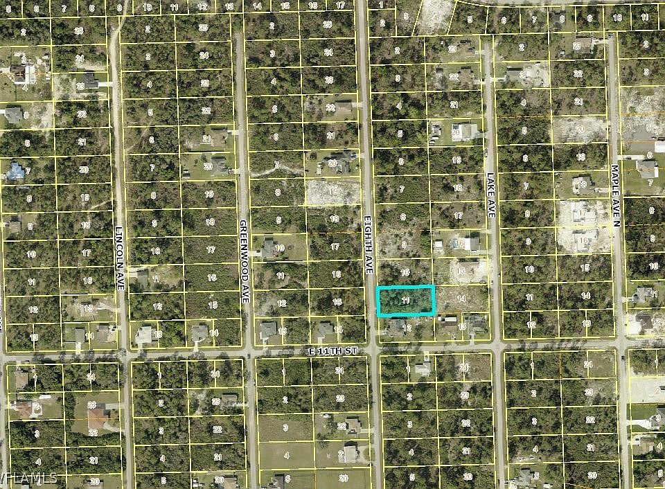 2nd image of 1102 8th Ave