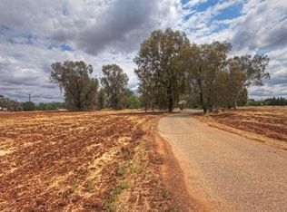 6574 N Autumn Ave, Clovis, CA 93619