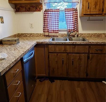 5th image of 114 Franklin Dr