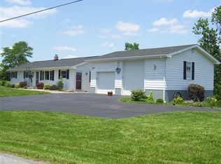 369 Loop Rd, Falmouth, KY 41040