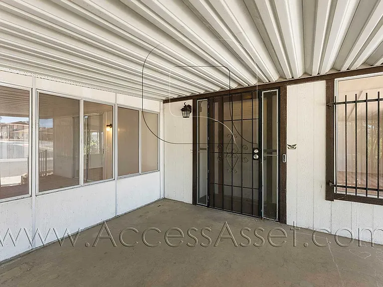 1360 Cabrillo Dr — Photo 28