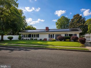 4 Hayes Ave, Berlin, NJ 08009