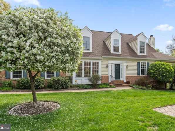 717 Kincaid Mills Ln, Wallingford, PA 19086