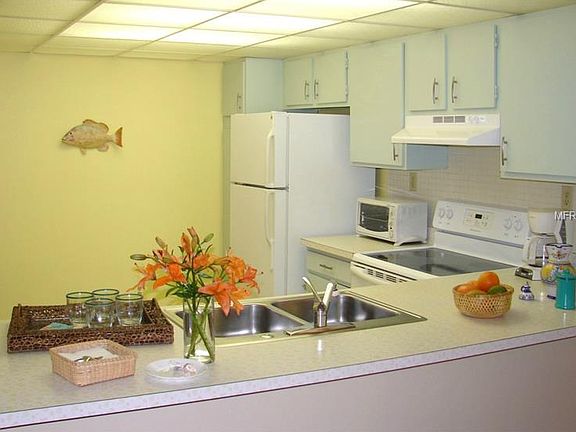 5th image of 14130 Rosemary Ln APT 6301