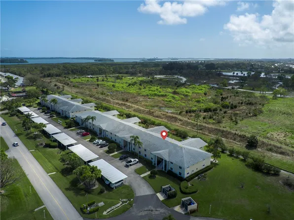 395 Grove Isle Cir #395, Vero Beach, FL 32962