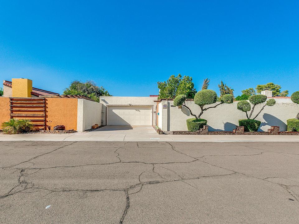 1st image of 2026 E Bishop Dr