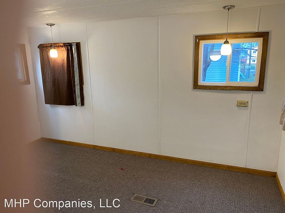 2nd image of 803 E Thrush Ln Trailer 3