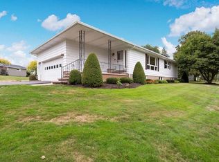 700 Forest Ave, Fulton, NY 13069