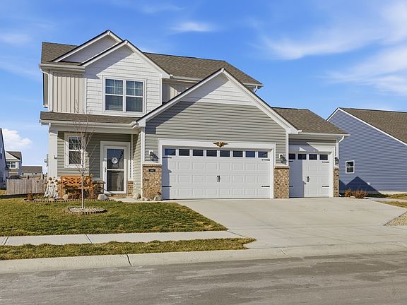 3rd image of 1488 Pine Bark Ln