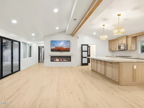 1216 W ROVEY Avenue, Phoenix, AZ 85013