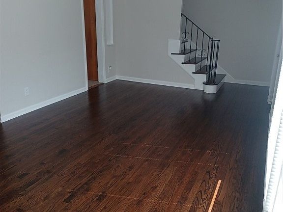 4th image of 1871 Idlehurst Dr