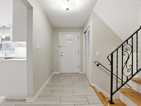 5th image of 343 N Cassady Rd