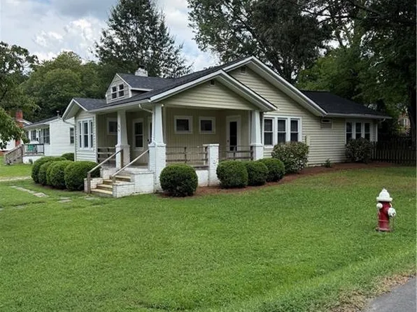 311 W State Ave, High Point, NC 27262